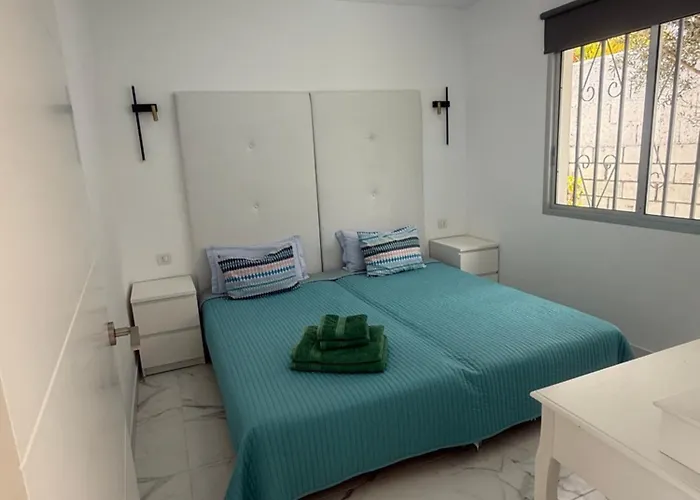 Sueno Azul With A Heated Swimming Pool Villa