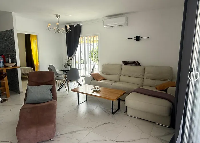 Sueno Azul With A Heated Swimming Pool Villa